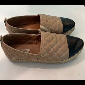 Black and Tan Steve Madden Shoes - Size 9